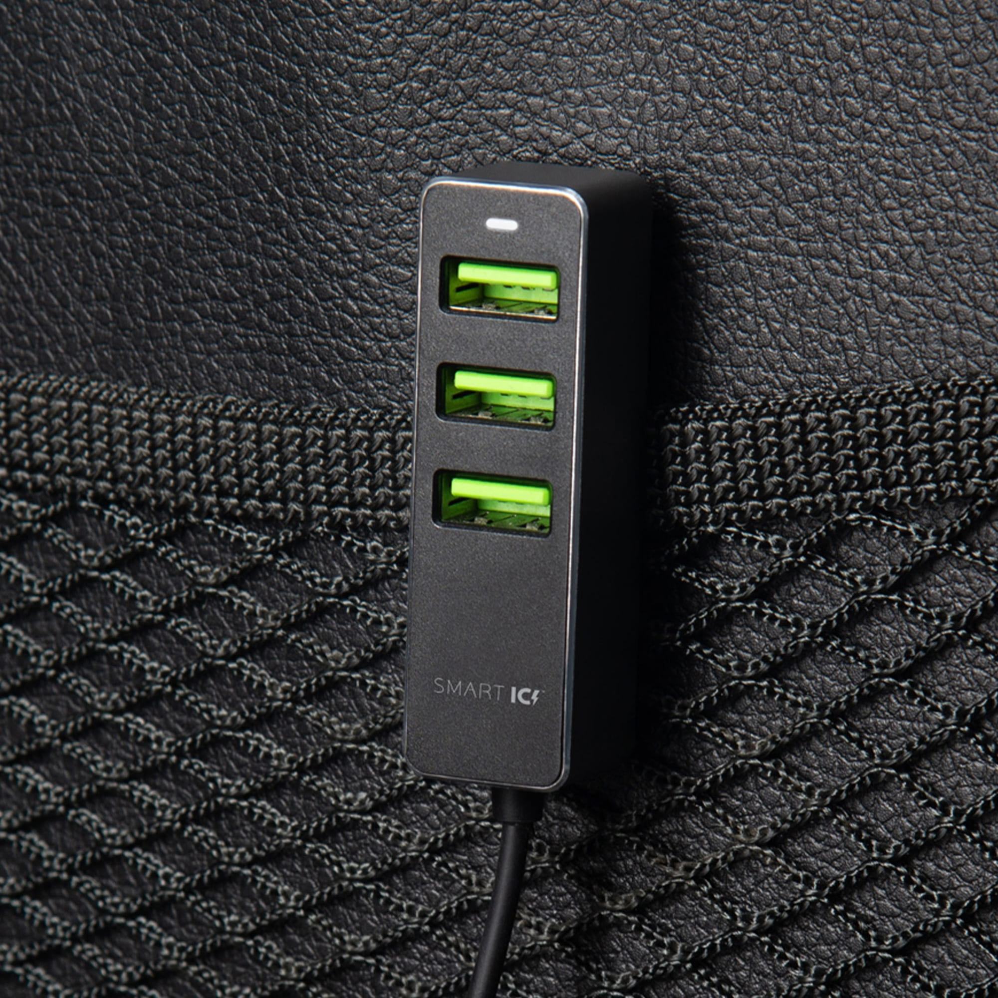 АЗУ 1 USB + 3 USB для пассажиров, QC 3.0, 7Аa — изображение 3